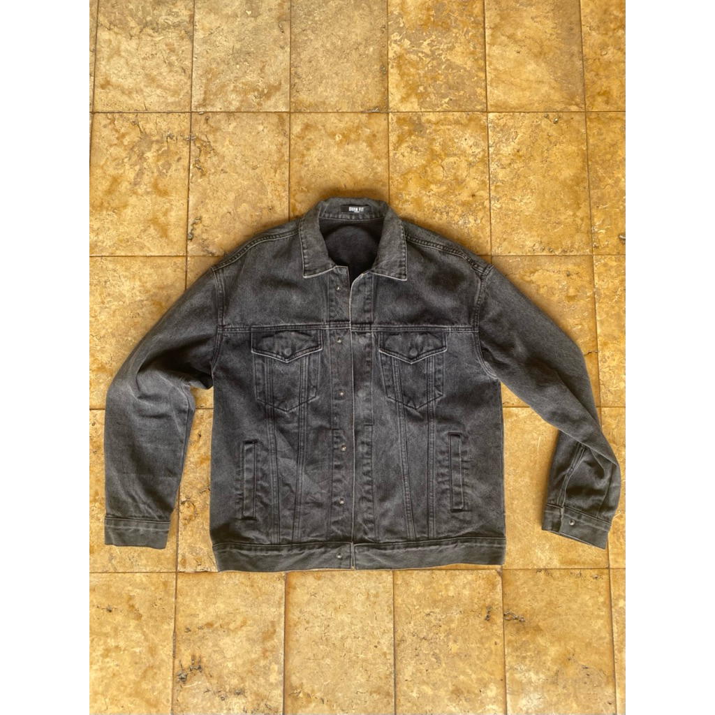 DRAW FIT TRUCKER JEANS Size L | Preloved