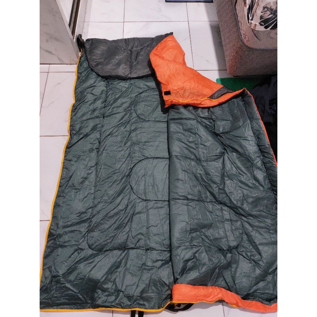 sleeping bag eigerr second likenew