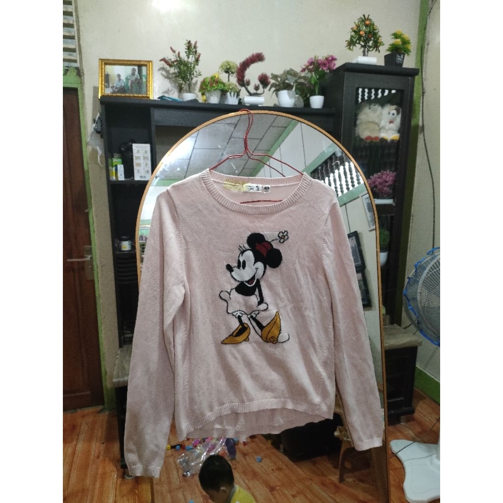 knit uniqlo colab diseney land