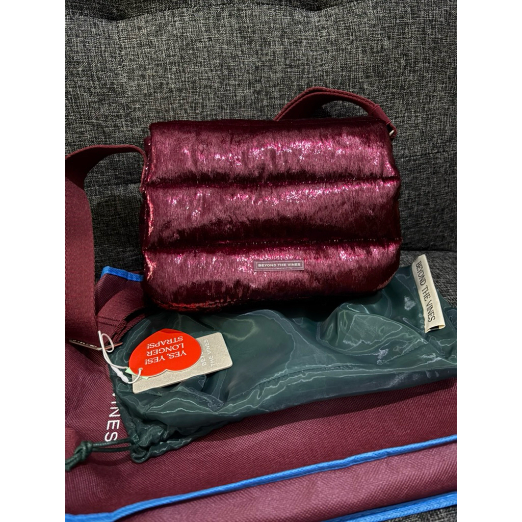 BTV Poofy Bag Maroon