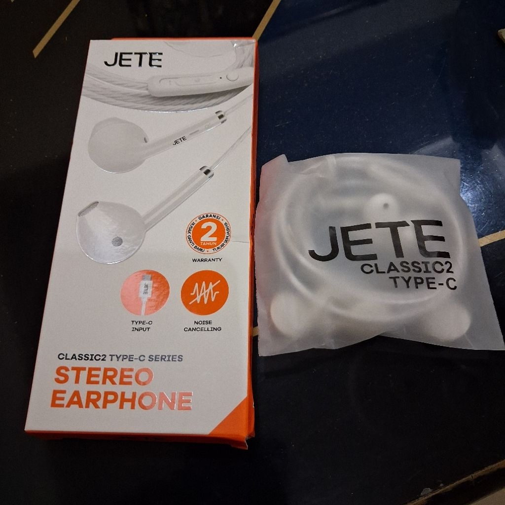 Preloved Headset Earphone Type C Stereo JETE