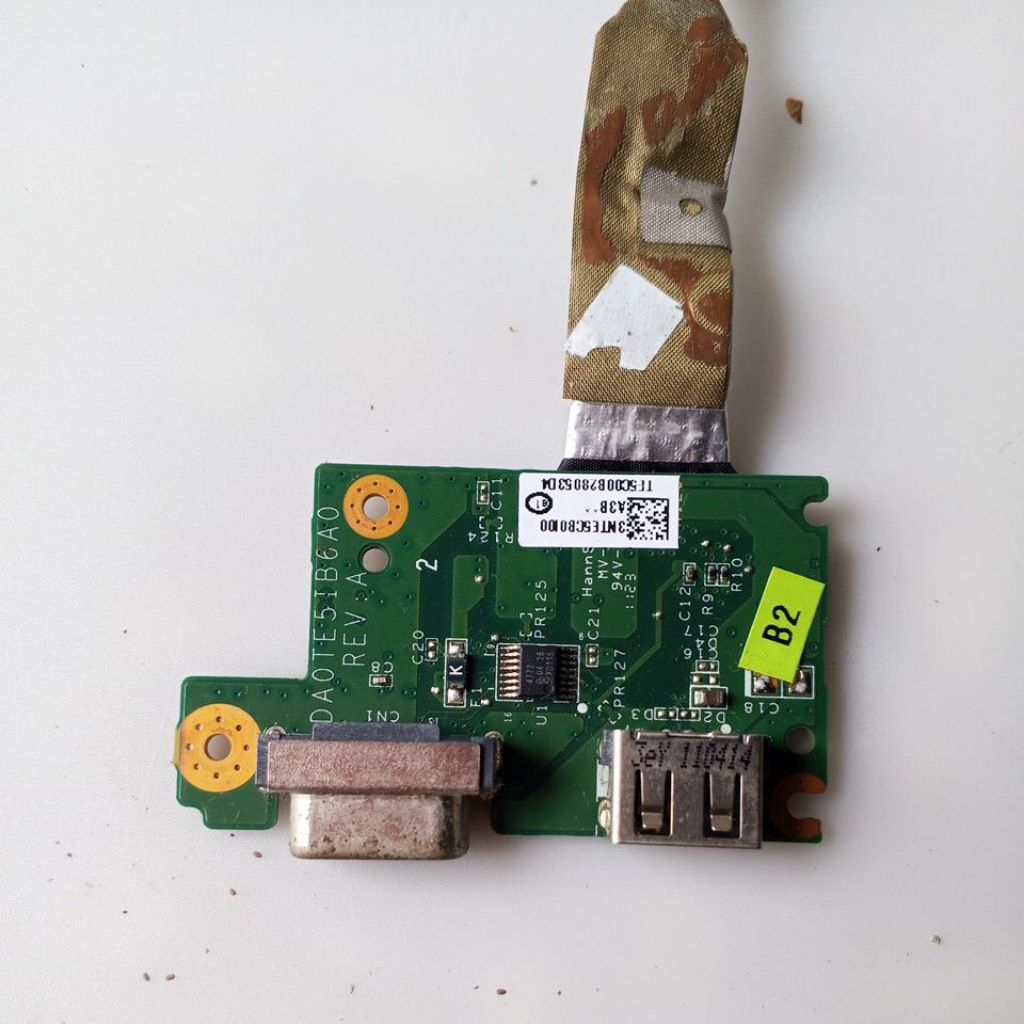 Board USB dan VGA Laptop Toshiba Satelite L745