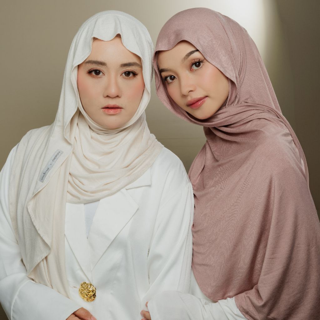 Lily Pashmina Tencel by Inibuna x Cairacyra | Hijab Oval Flowy, Adem & Lembut Premium