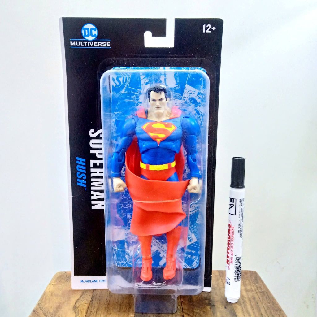mainan action figure superman hush original mcfarlane dc multiverse tinggi sekitar 7 inch full artik