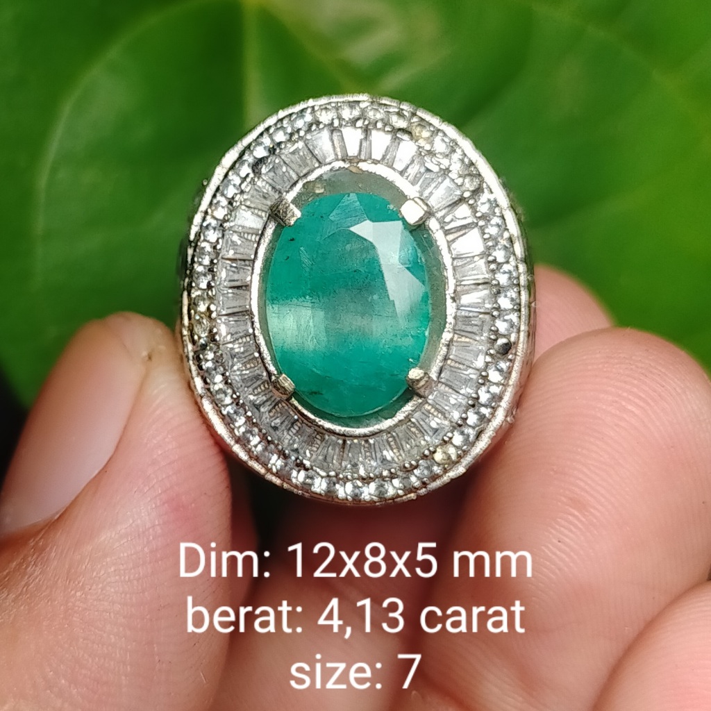 BATU ZAMRUD HIJAU SEGAR NATURAL ASLI cek videonya dan batu lainnya ada yaman api wulung opal bacan p