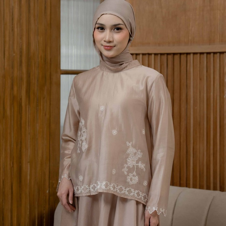 Mayoutfit Celie Blouse | Blus Atasan Wanita Bordir Baju Kurung Malaysia Raya Melayu Lebaran Kondanga