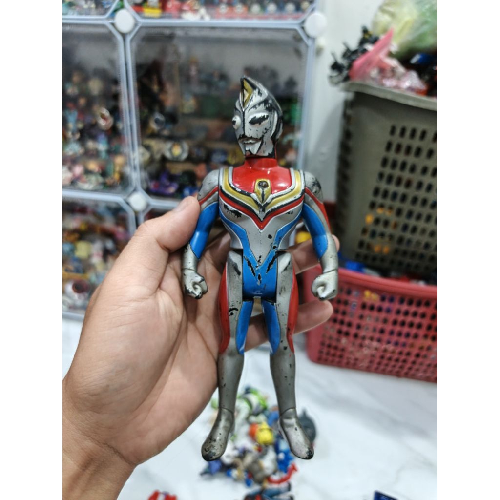 figure ultraman dyna yutaka