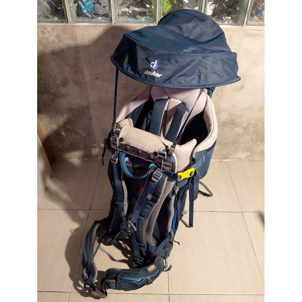 (Preloved) deuter kid comfort baby carrier deuter kid comfort incluid footloop