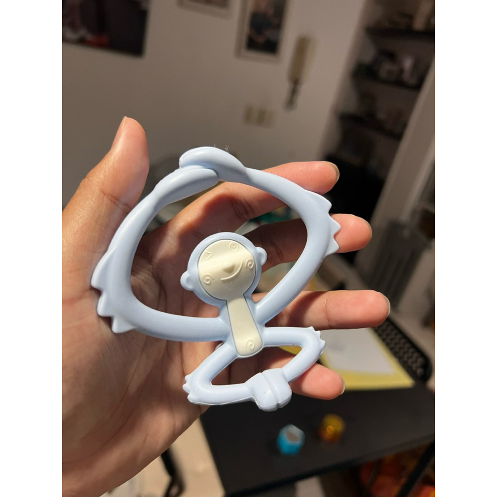 Baby Teether Mombella Preloved