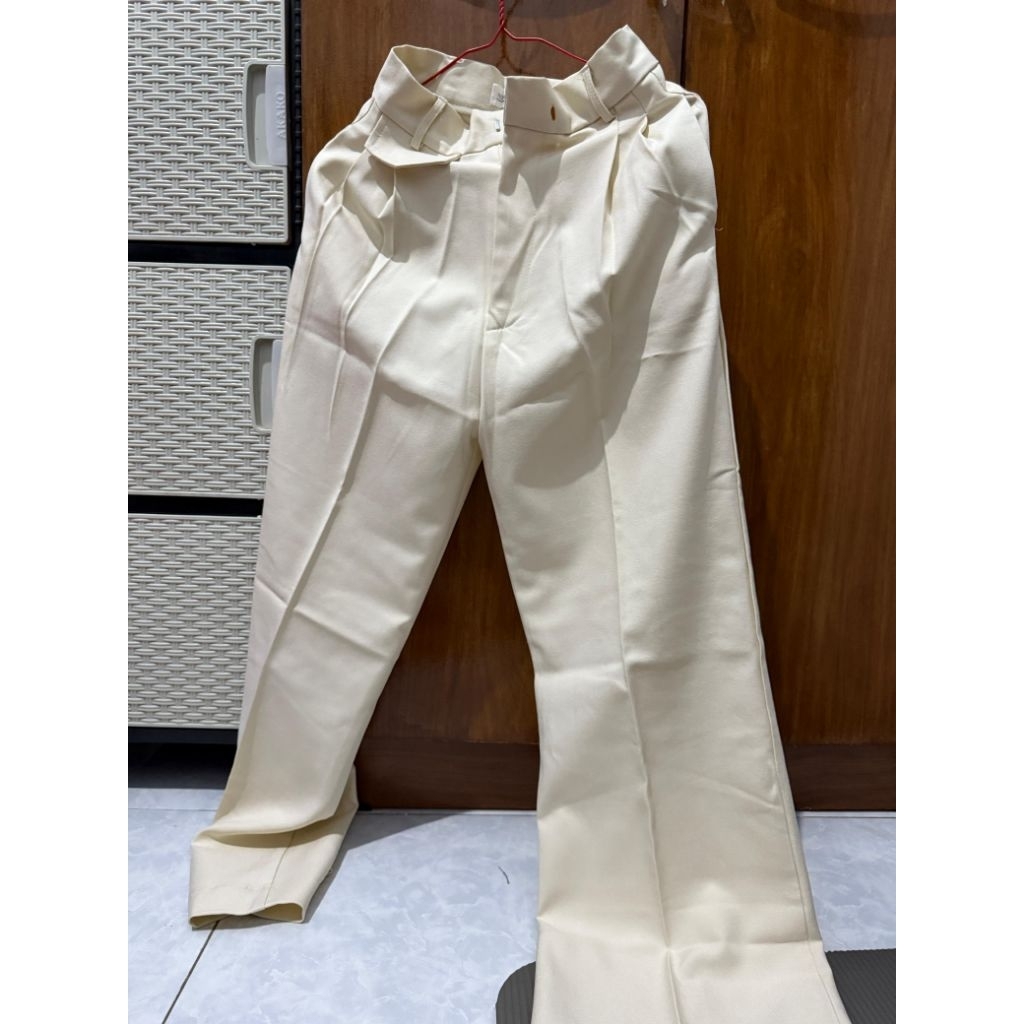 Celana Wanita Yeona dll Bekas like new