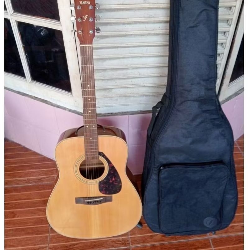 Gitar Akustik Yamaha F335 Original Prelove