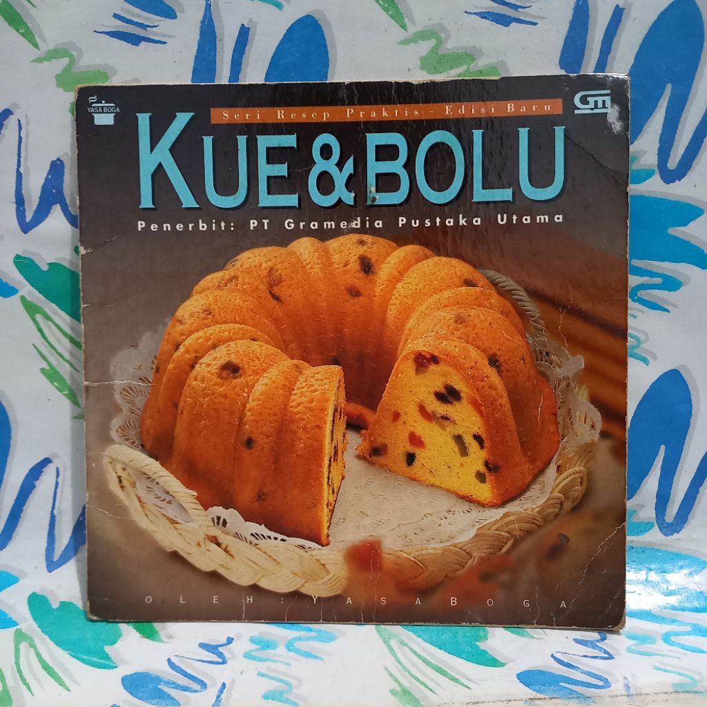 Buku Resep Kue dan Bolu Yasa Boga Seri Resep Praktis Edisi Baru cek foto dan deskripsi