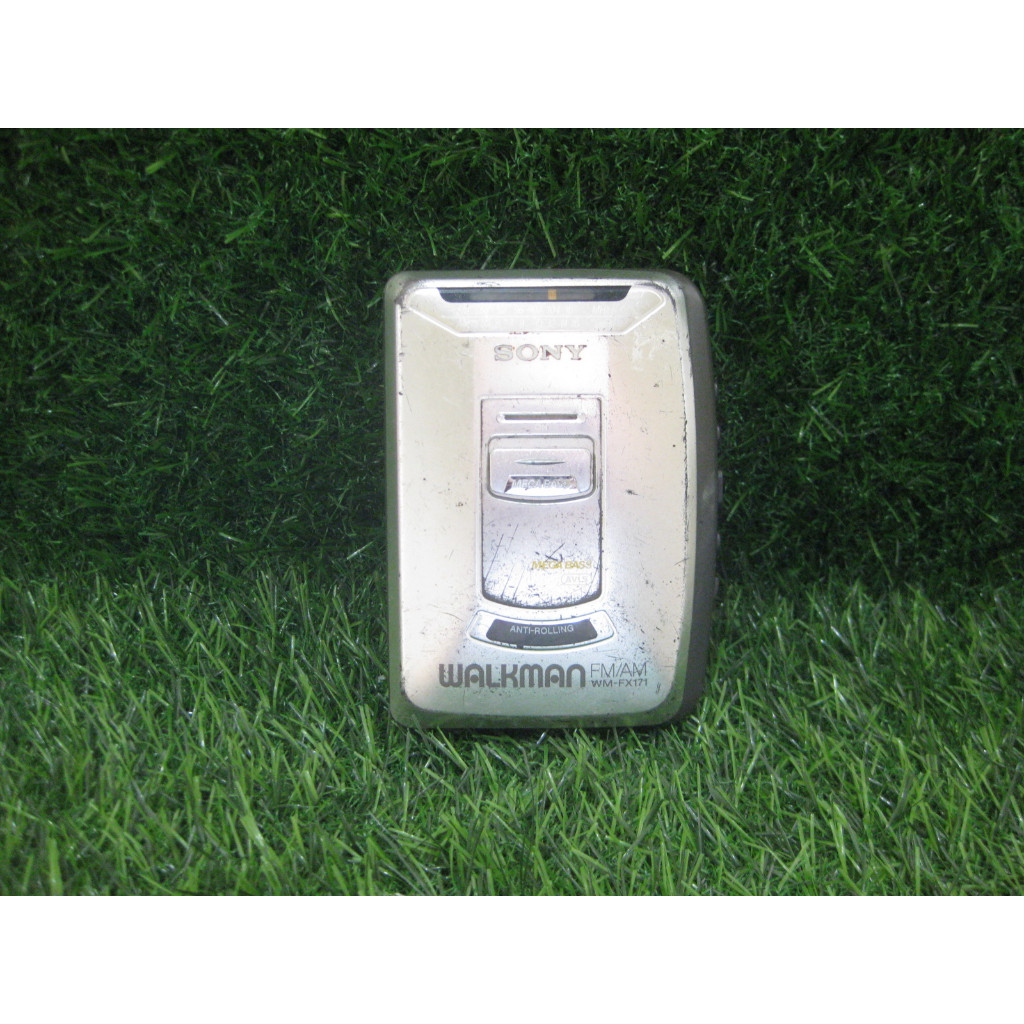 Walkman Sony WM-FX171 pemutar radio kaset normal