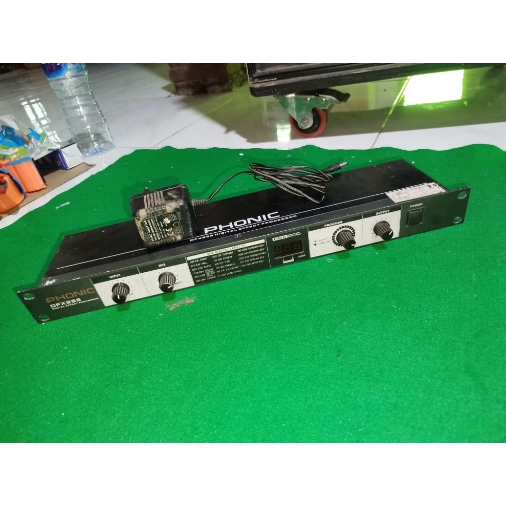EFFECT VOCAL PHONIC DFX 256 ORIGINAL