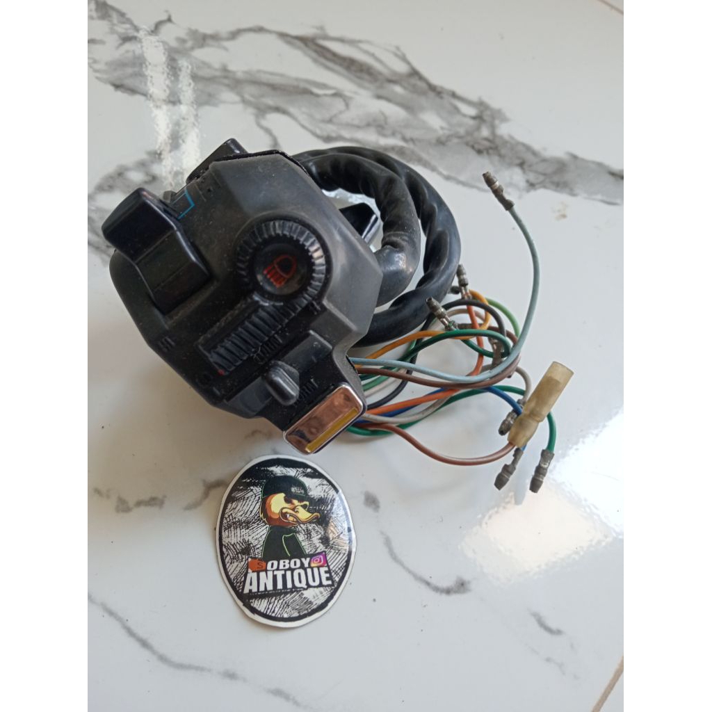 Holder saklar kiri glpro,glmax denshin