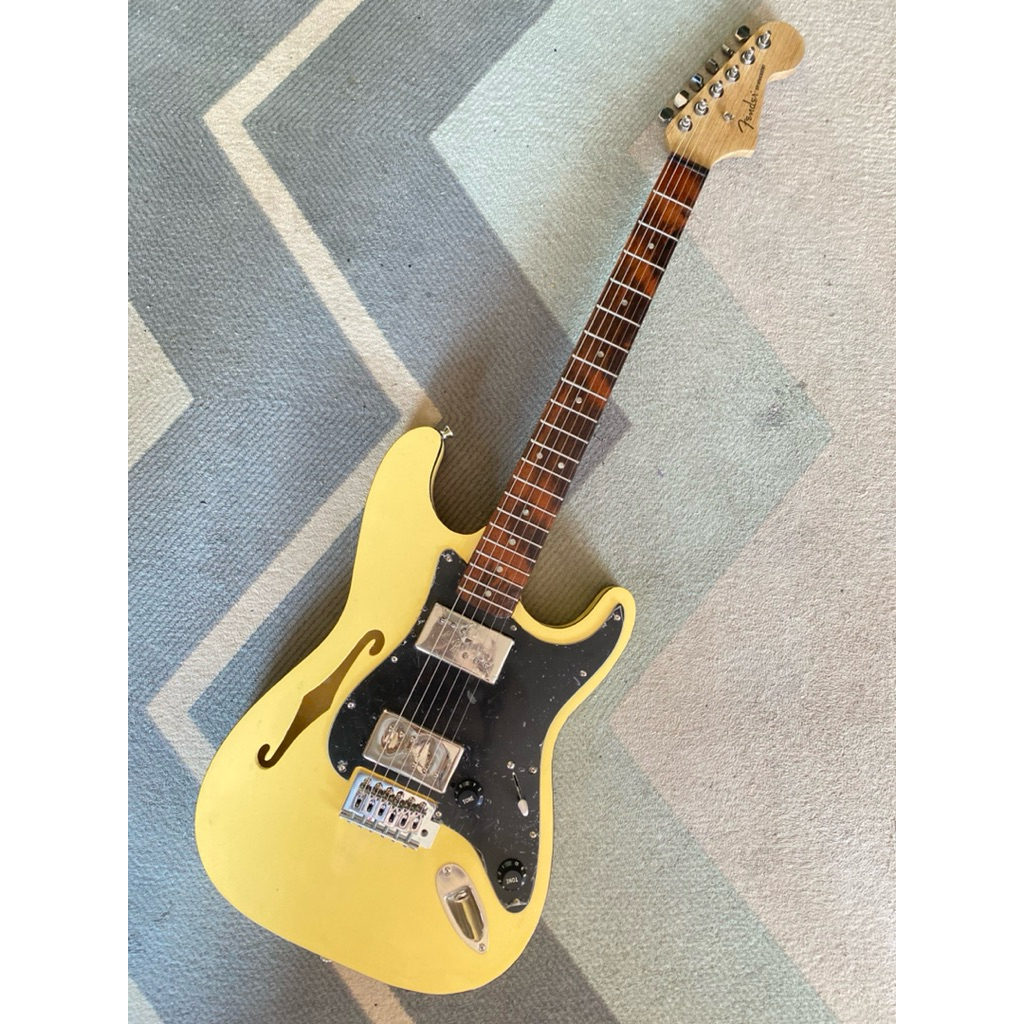 gitar fender semi hollow body