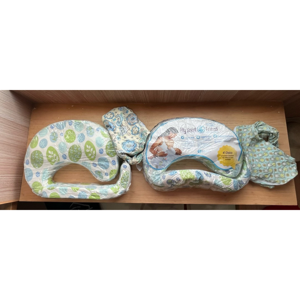 Preloved My Brest Friend Bantal Menyusui Free Sarung