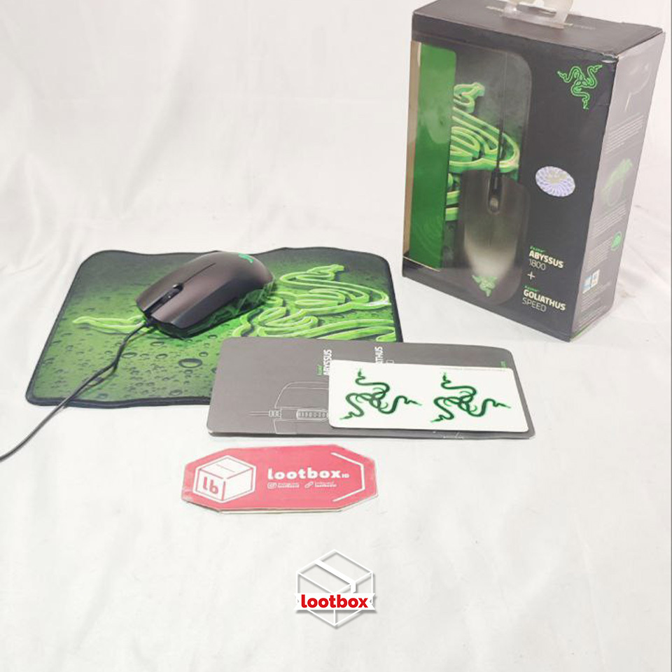 Razer Abyssus 1800 Wired Gaming Mouse + Razer Goliathus Speed Mousepad Bundle (USB) [SECOND]