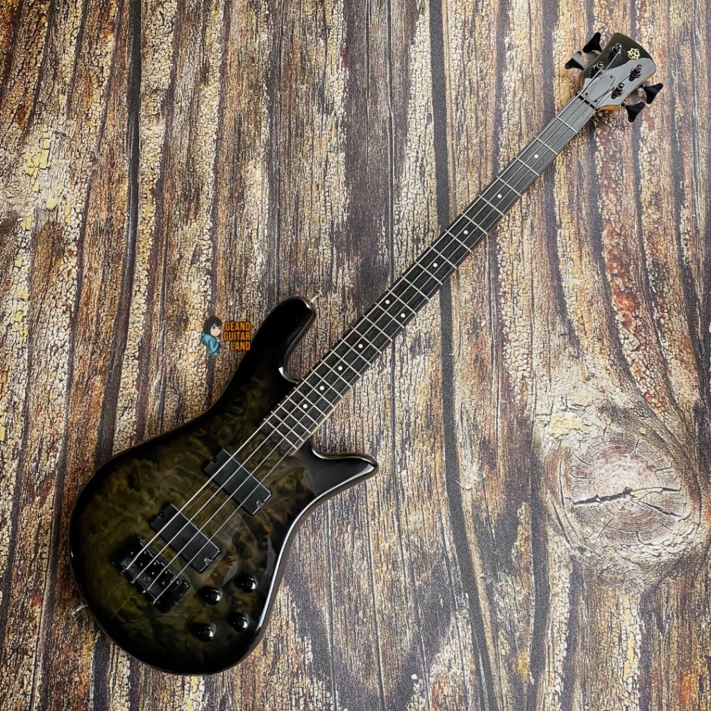 Spector Performer DLX4 Deluxe Electric Bass in Quilted Top Dark Green