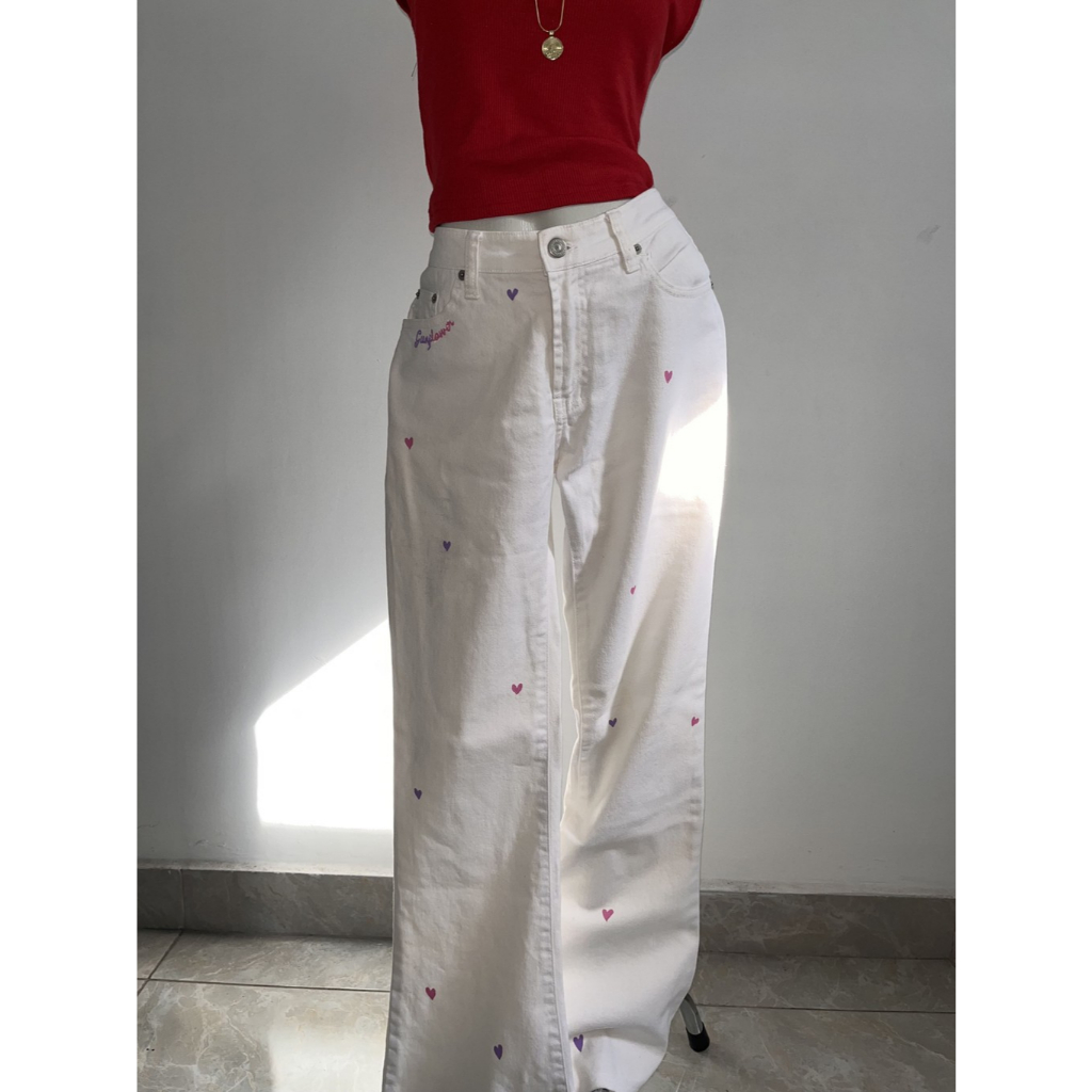 Hand-painted Hearts on White Jeans | Celana Panjang Jeans Putih | Reworked Denim Jeans | Reworked Pa