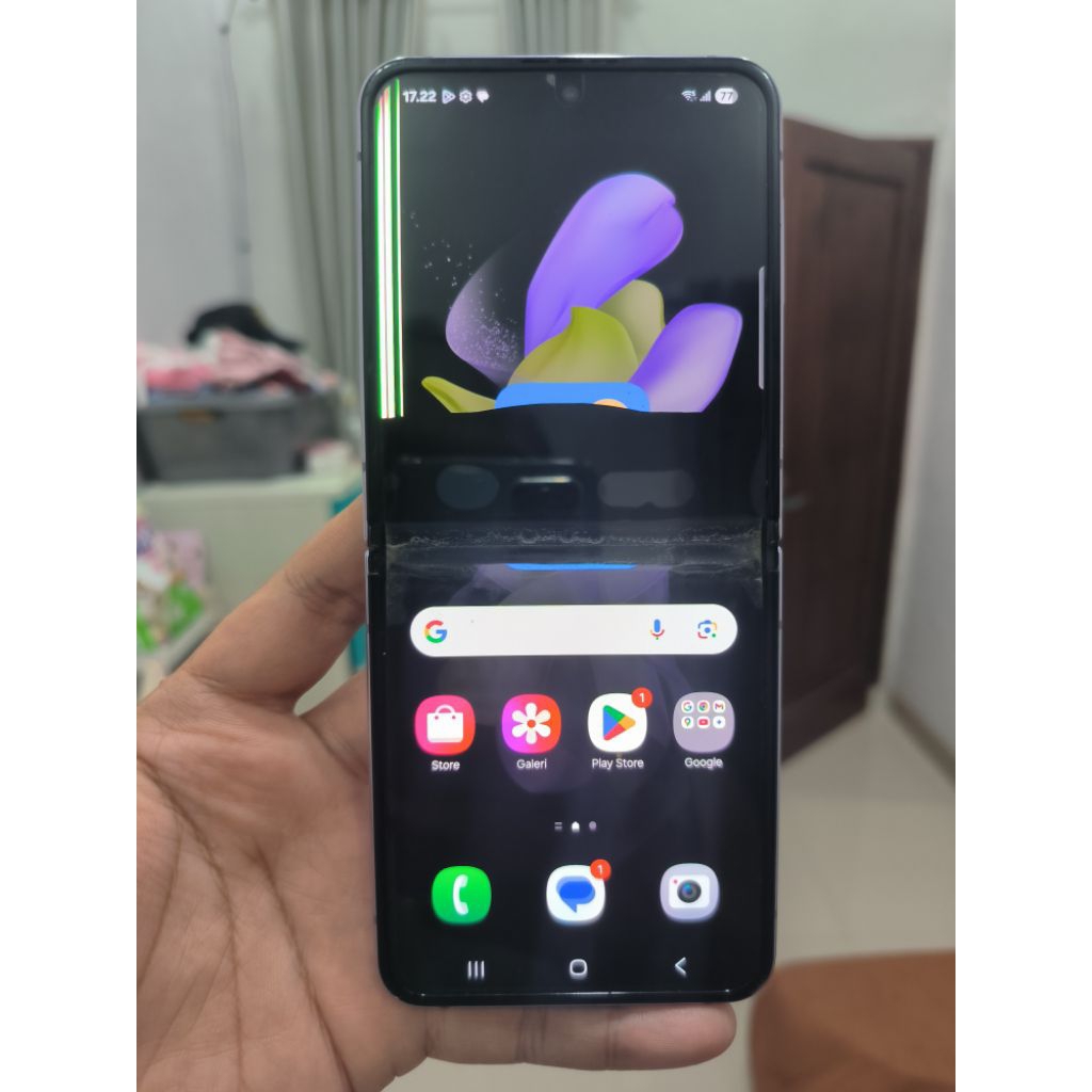 Samsung z flip 4 5g 8/256 second minus lcd