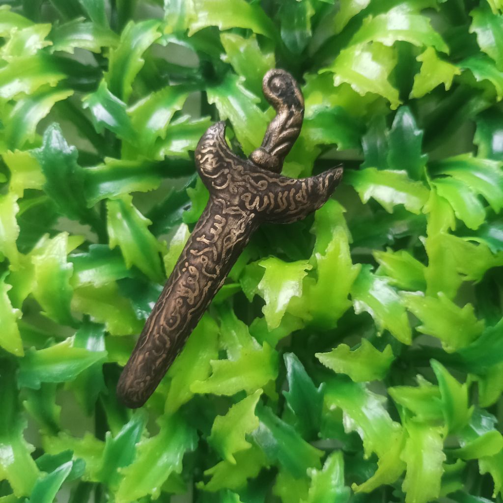 Pajangan Kris Luk 3 Mini Kecil Bahan Kuningan Tebal