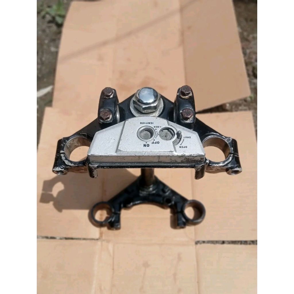 SEGITIGA ATAS BAWAH TIGER REVO MEGAPRO NEW PRIMUS VERZA