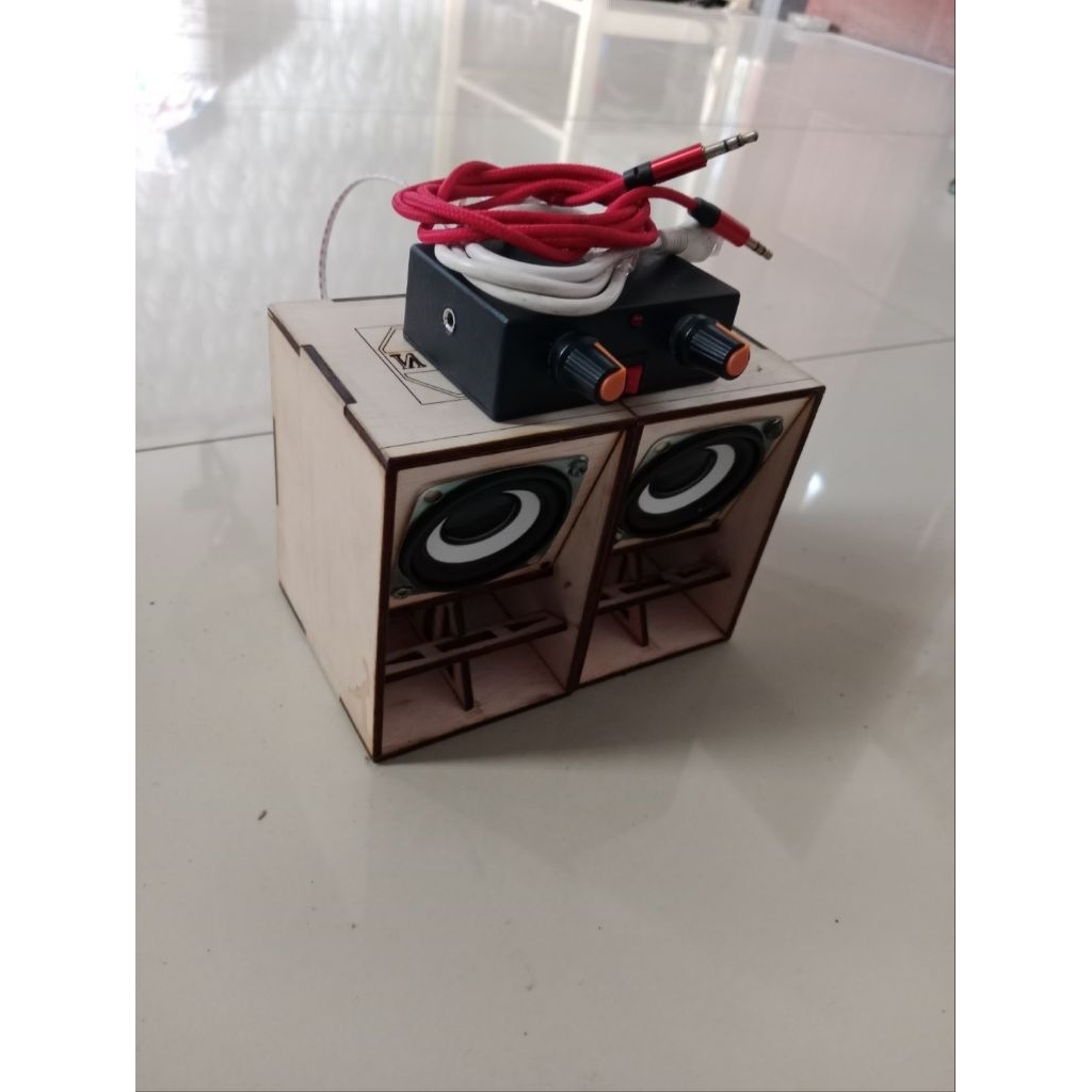 miniatur sound sistem