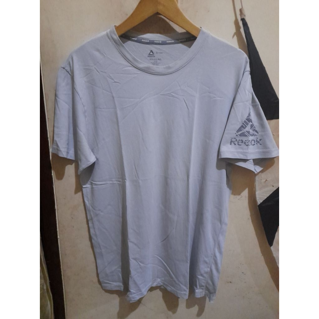 KAOS REEBOK ORIGINAL