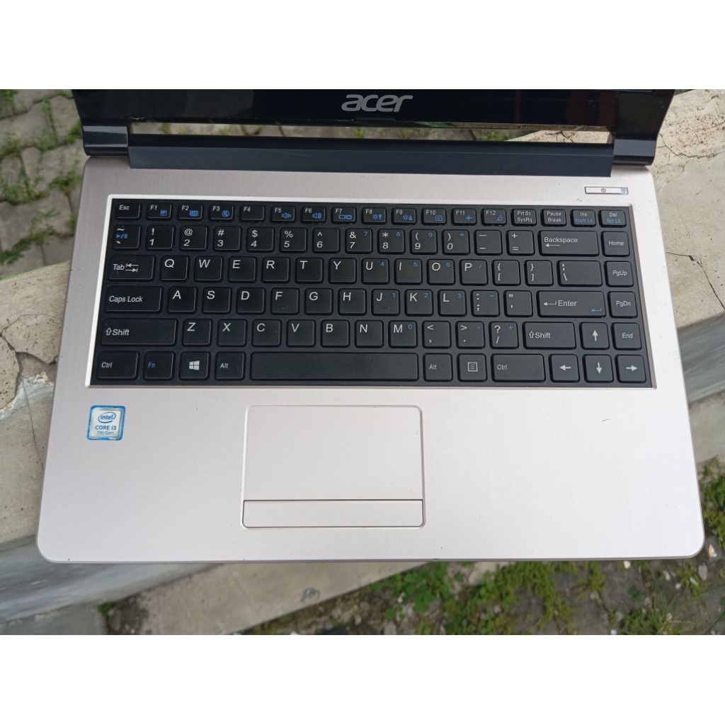 Laptop Acer Z476 Core i3 Gen 7 Ram 8GB HDD 500GB