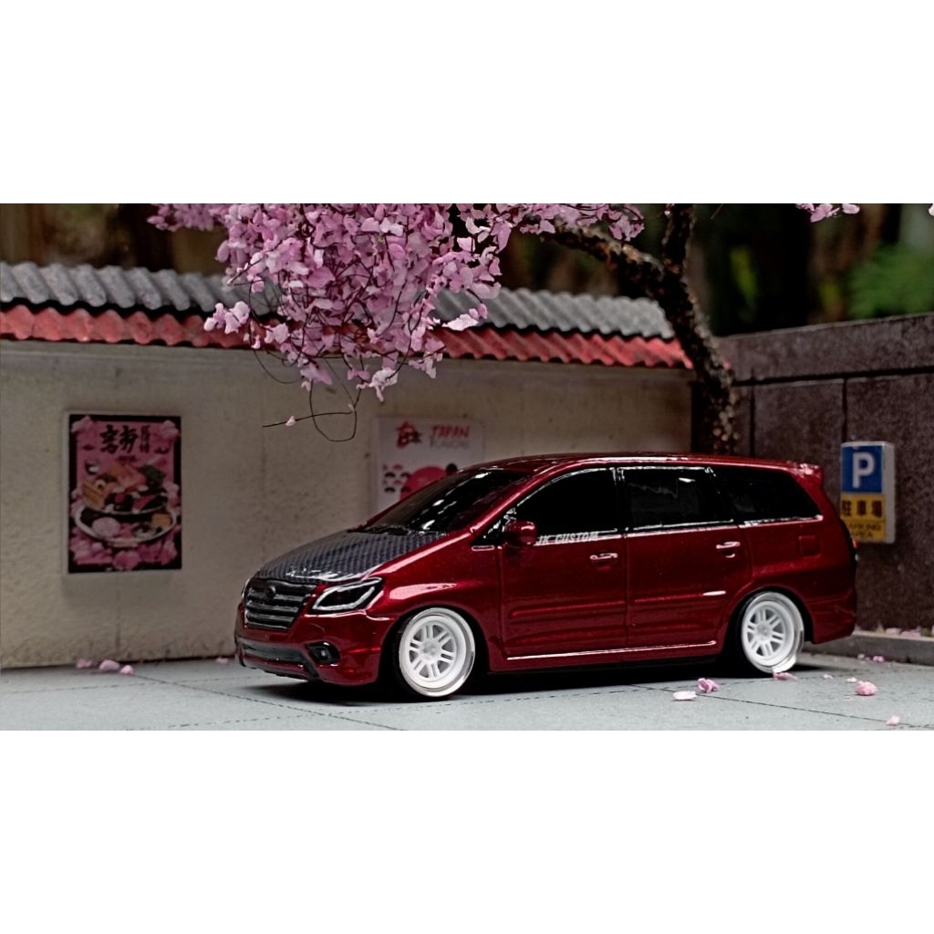 toyota welly innova custom