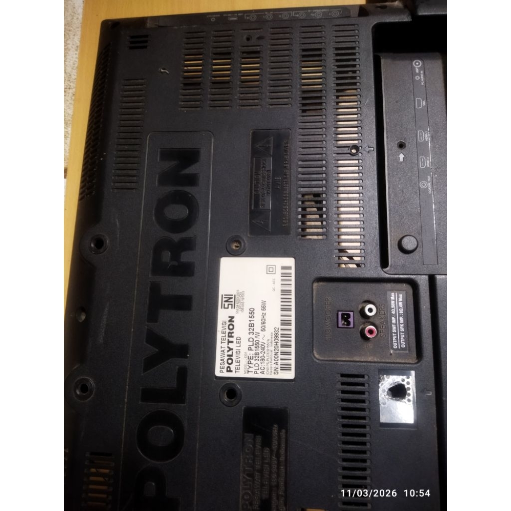Tutup belakang tv LED Polytron 32 PLD32B1550