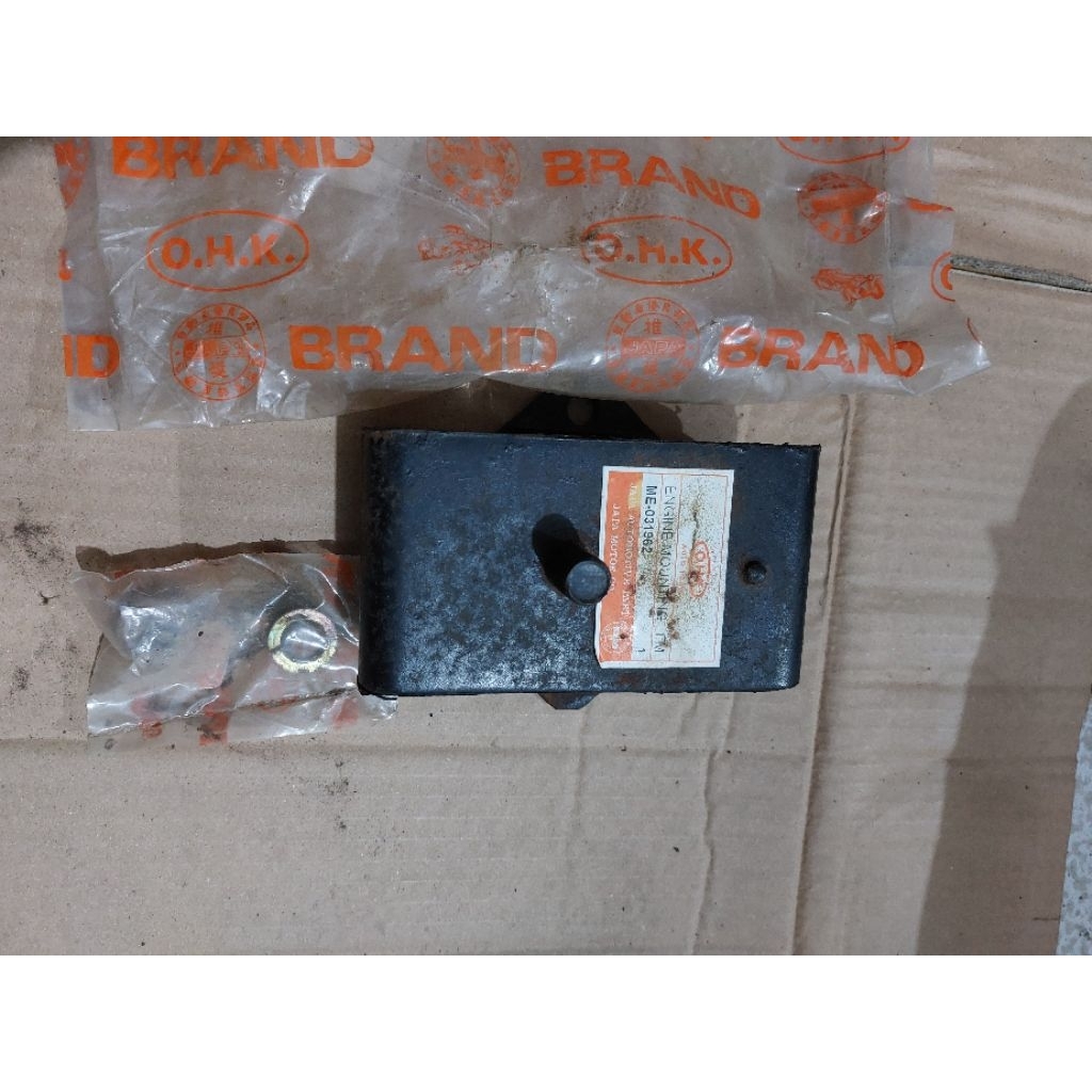 pangkon mesin / engine mounting fuso fm / fuso fn / ps190