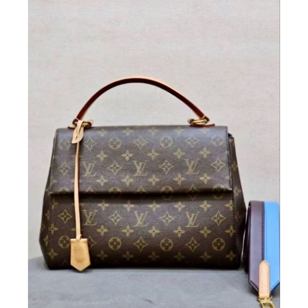 LV Clunny Authentic