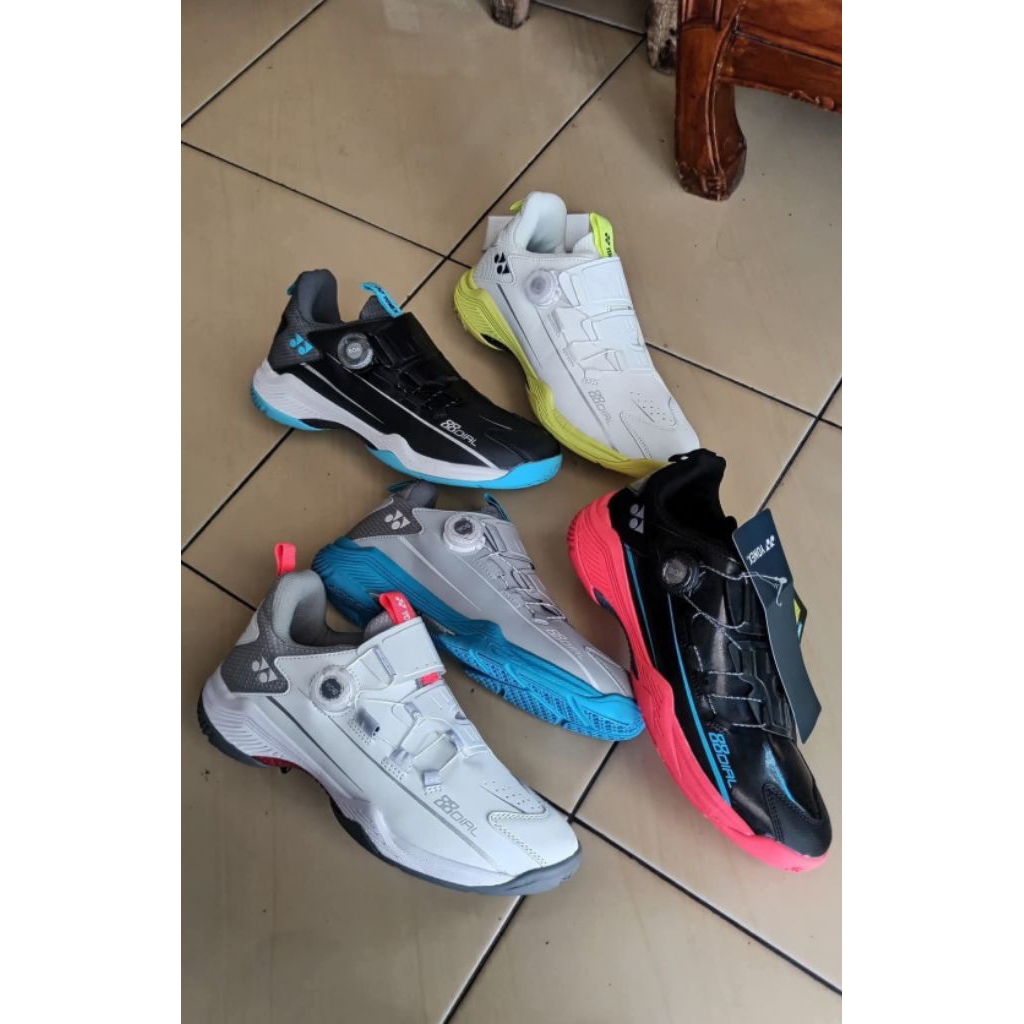 Sepatu YONEX boa 88