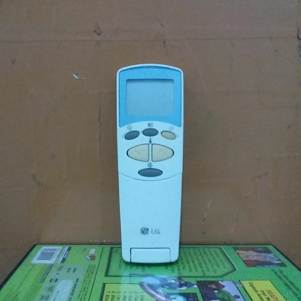 REMOTE AC LG SERI AKB32788917 ORIGINAL