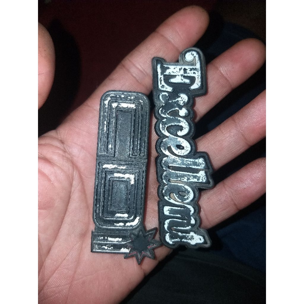 emblem logo timbul cober tutup tepong samping set yamaha v80 excellent ori original second bekas