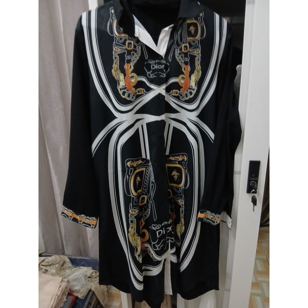 atasan tunik Dior