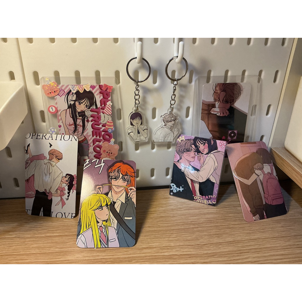 1 Set Operation True Love Couple Keychain, Dohwa and Soo ae keychain