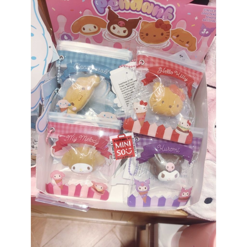 MINISO Hiasan Tas Pocket Squishy SANRIO Characters Collection (MY MELODY / KUROMI / HELLO KITTY / CI