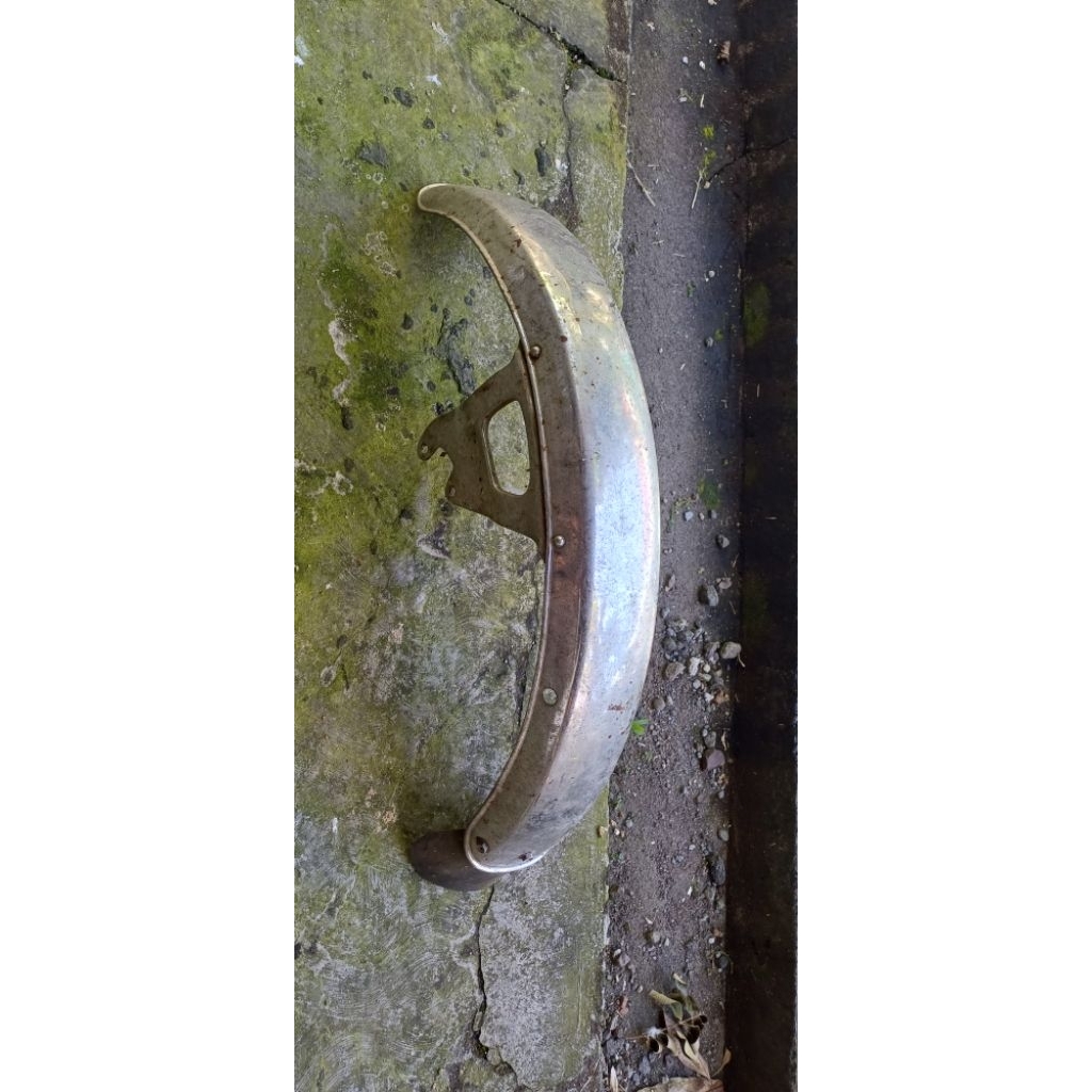 spakbor depan GL 100 original