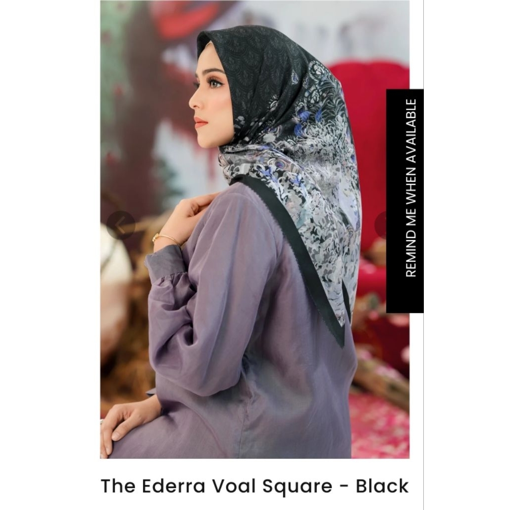 Buttonscarves Ederra Black