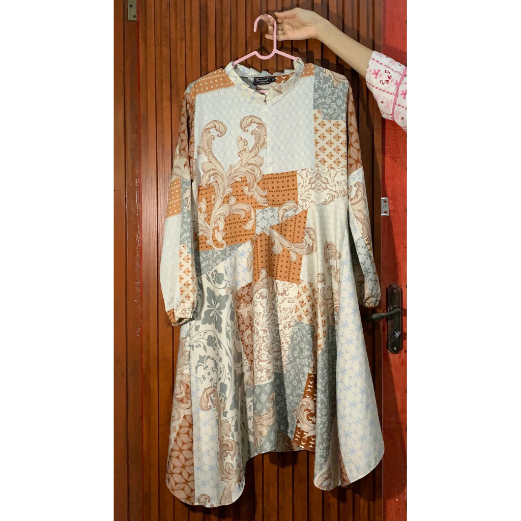 ( PRELOVED ) TUNIK FLOWER BY DENOSA