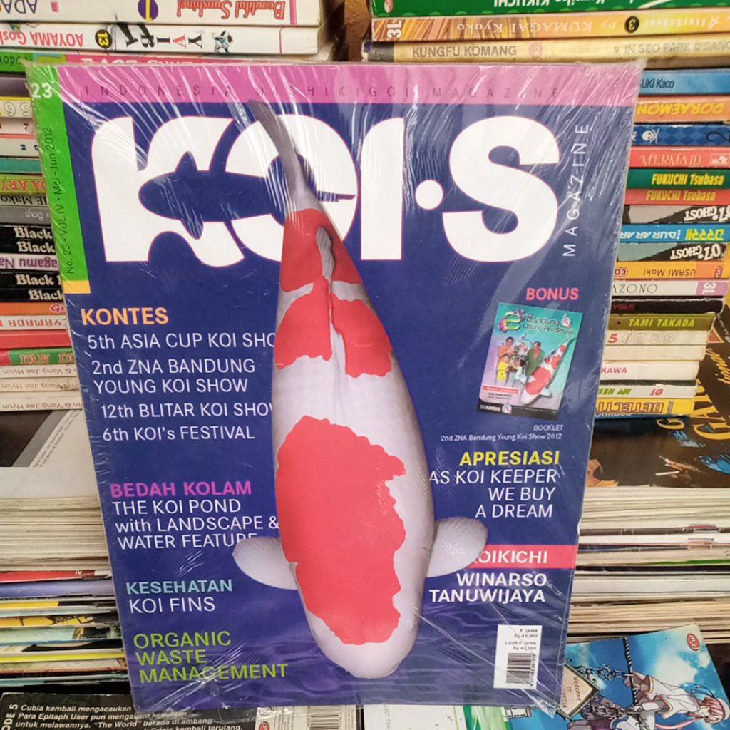 majalah koi magazine indonesia no 23 Juni 2012 segel dan ada bonus