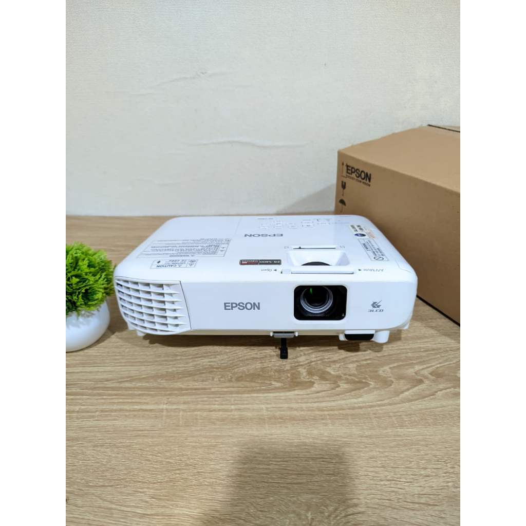 BEST SELLER PROYEKTOR EPSON EB-S400 3.200 LUMENS RESOLUSI SVGA 3LCD TECH SUPER TERANG LIKENEW