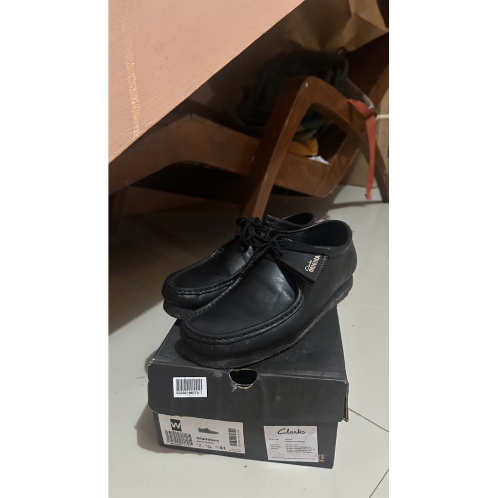Clarks Wallabee Black Leather