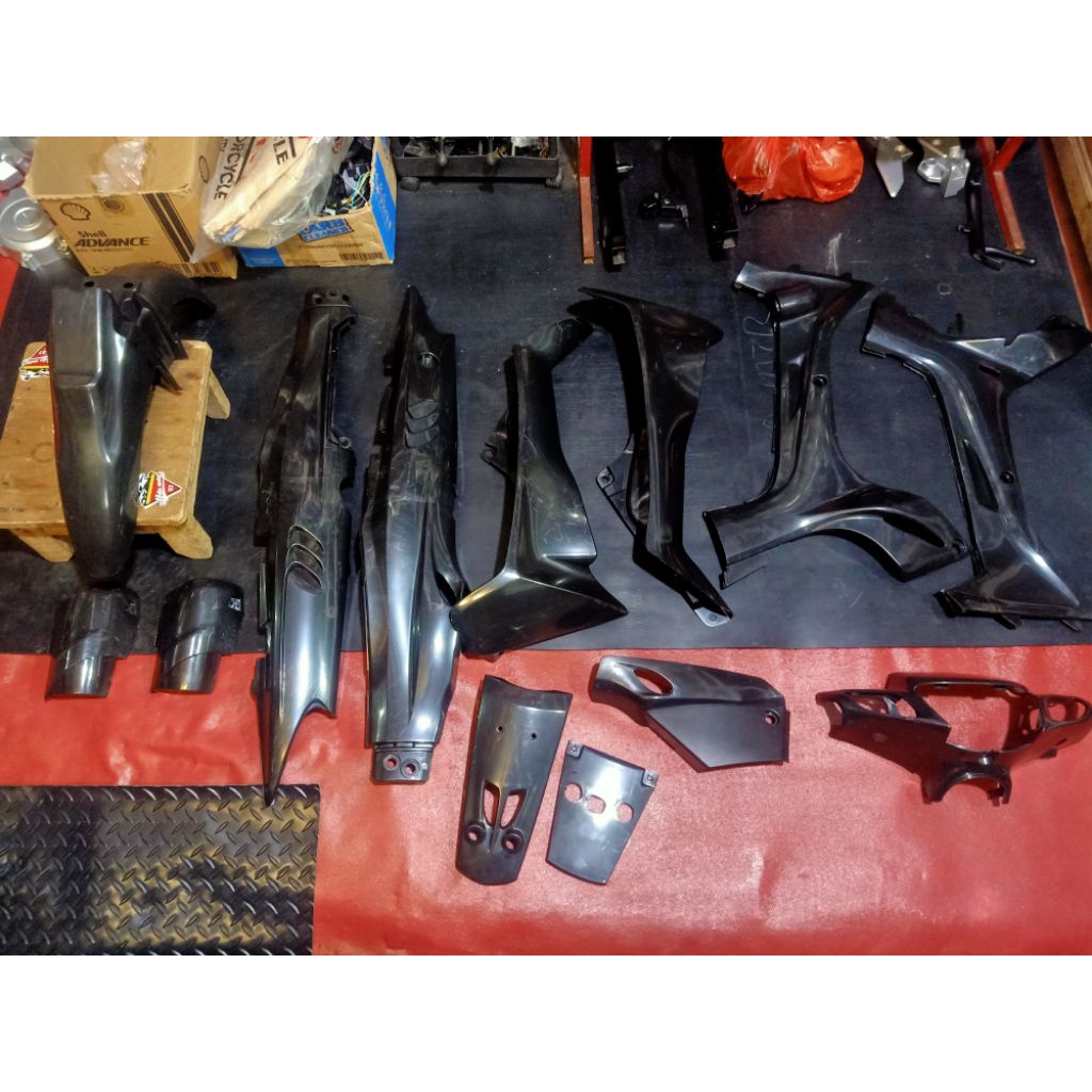 BODY F1ZR TYPE 125Z BODY BELAKANG F1ZR TYPE 125Z, SAYAP LUAR F1ZR, SAYAP DALAM F1ZR