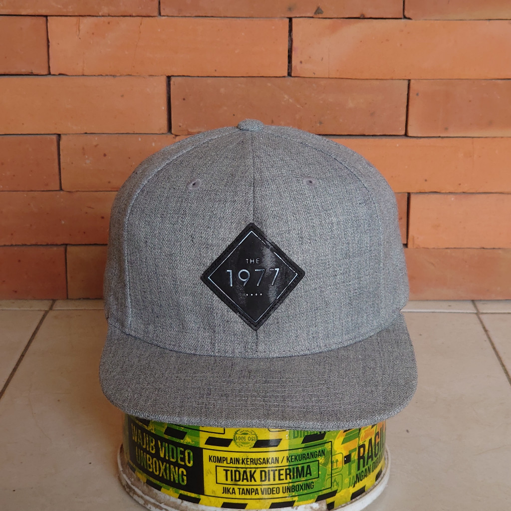 TOPI SNAPBACK FLIPPER ORIGINAL
