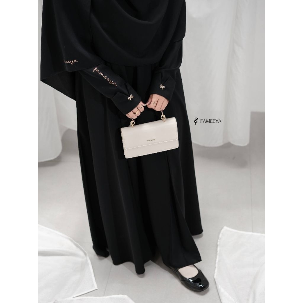 Fameeya HALLY by Fameeya FK only warna BLACK