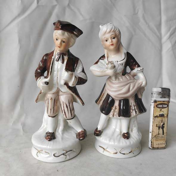 Pajangan Vintage Sepasang Boneka Pop Patung Keramik Victorian PATAH